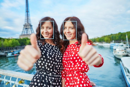 Facebookが公開した、人工知能（ディープラーニング）による画像認識技術。